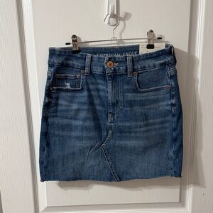 American Eagle Blue Denim Jean skirt - NWT stretch & curvy
